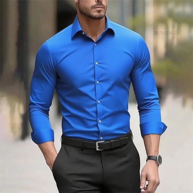 Camisa de hombre de manga larga de fibra de bambú, lisa y cómoda, de la marca AriasCreative, en color neutro, vista frontal