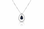 Collar Gota de Vida de AriasCreative en Plata de Ley 925 con Ágata Azul Natural, mostrando su elegante diseño.