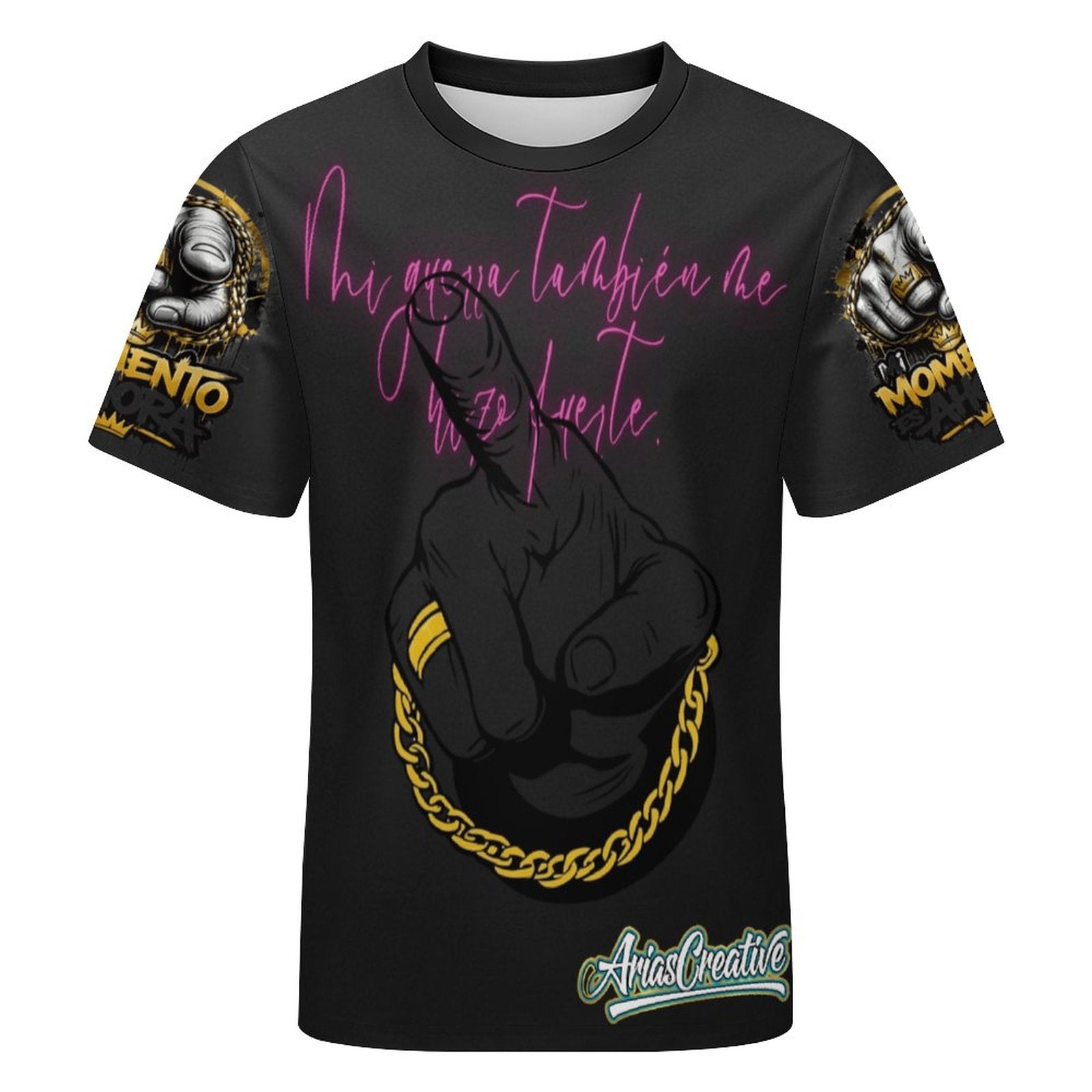 Camiseta de manga corta AriasCreative con diseño y frase "Mi guerra también se hizo fuerte" en color llamativo