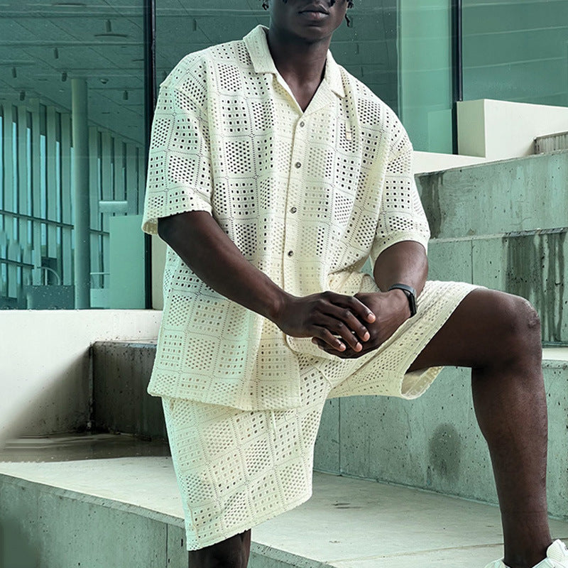Conjunto masculino de camisa de manga corta y pantalones cortos de AriasCreative, ropa casual y cómoda para hombre.